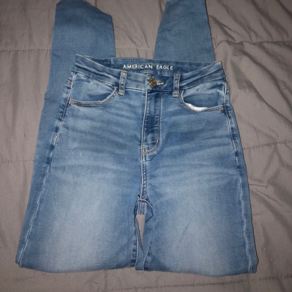 American Eagle Curvy Super Hi- Rise Jegging - Picture 5 of 8